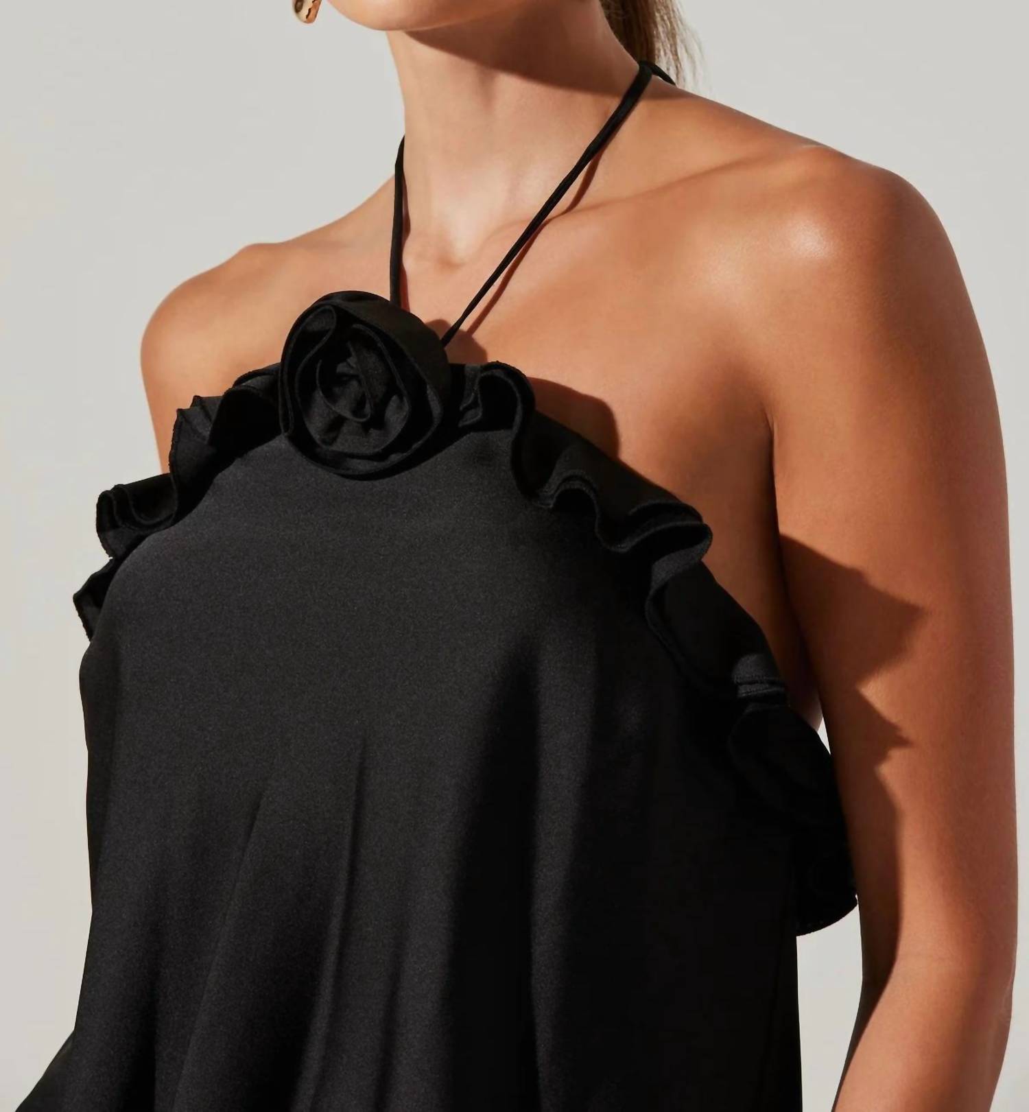 Astr - ALIX ROSETTE HALTER TOP