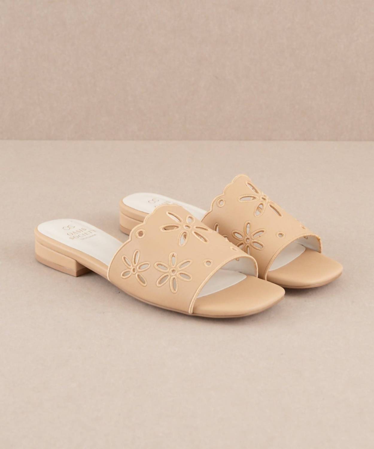 Oasis Society - Women's The Manila Sandals