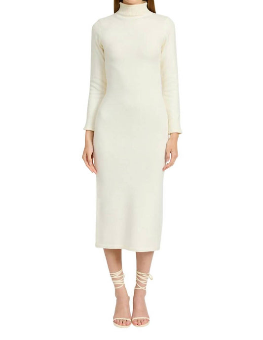 En Saison - Mock Neck Ivy Maxi Sweater Dress