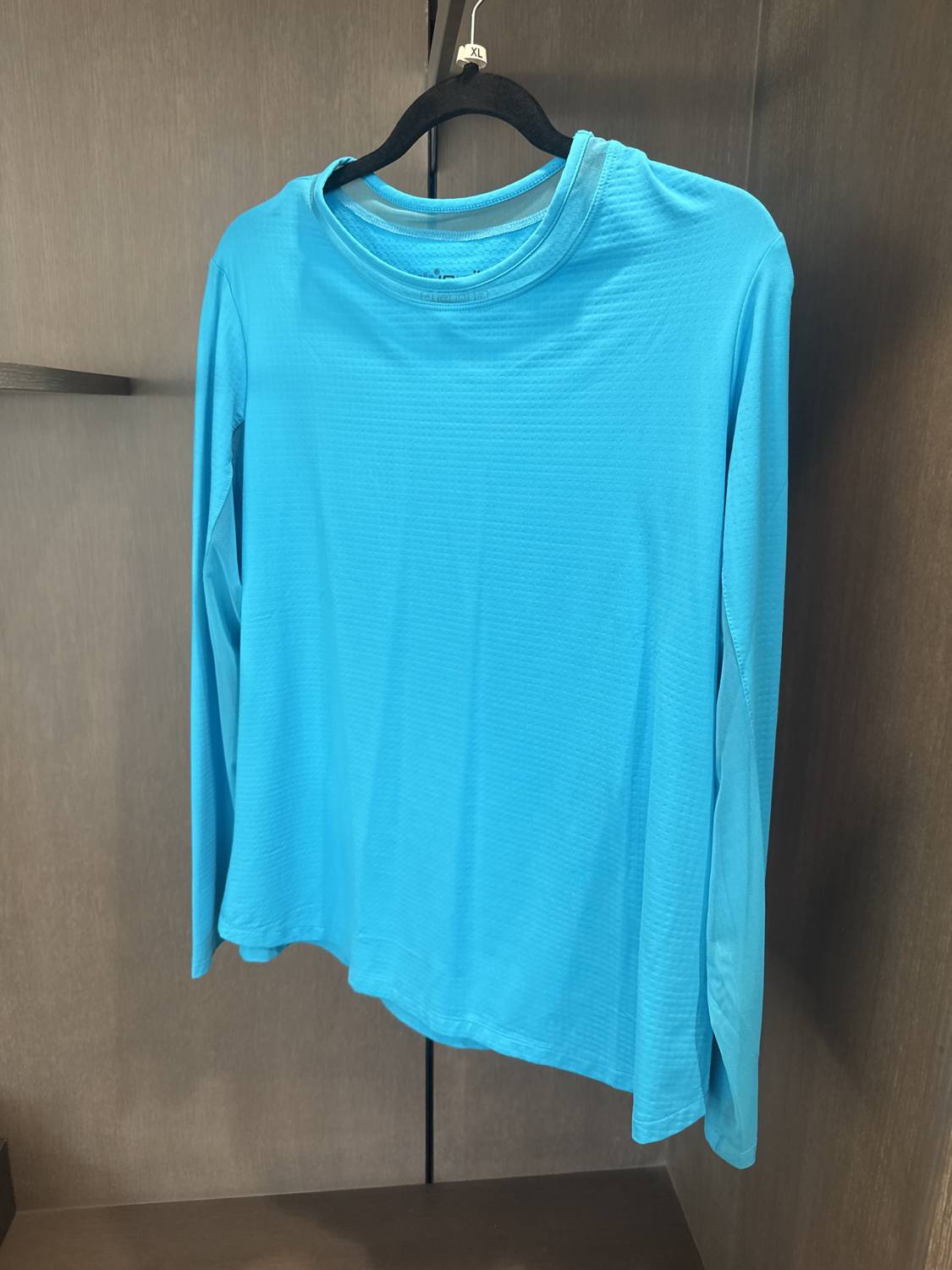 Ibkul - Women's Long-sleeve Athletic Top