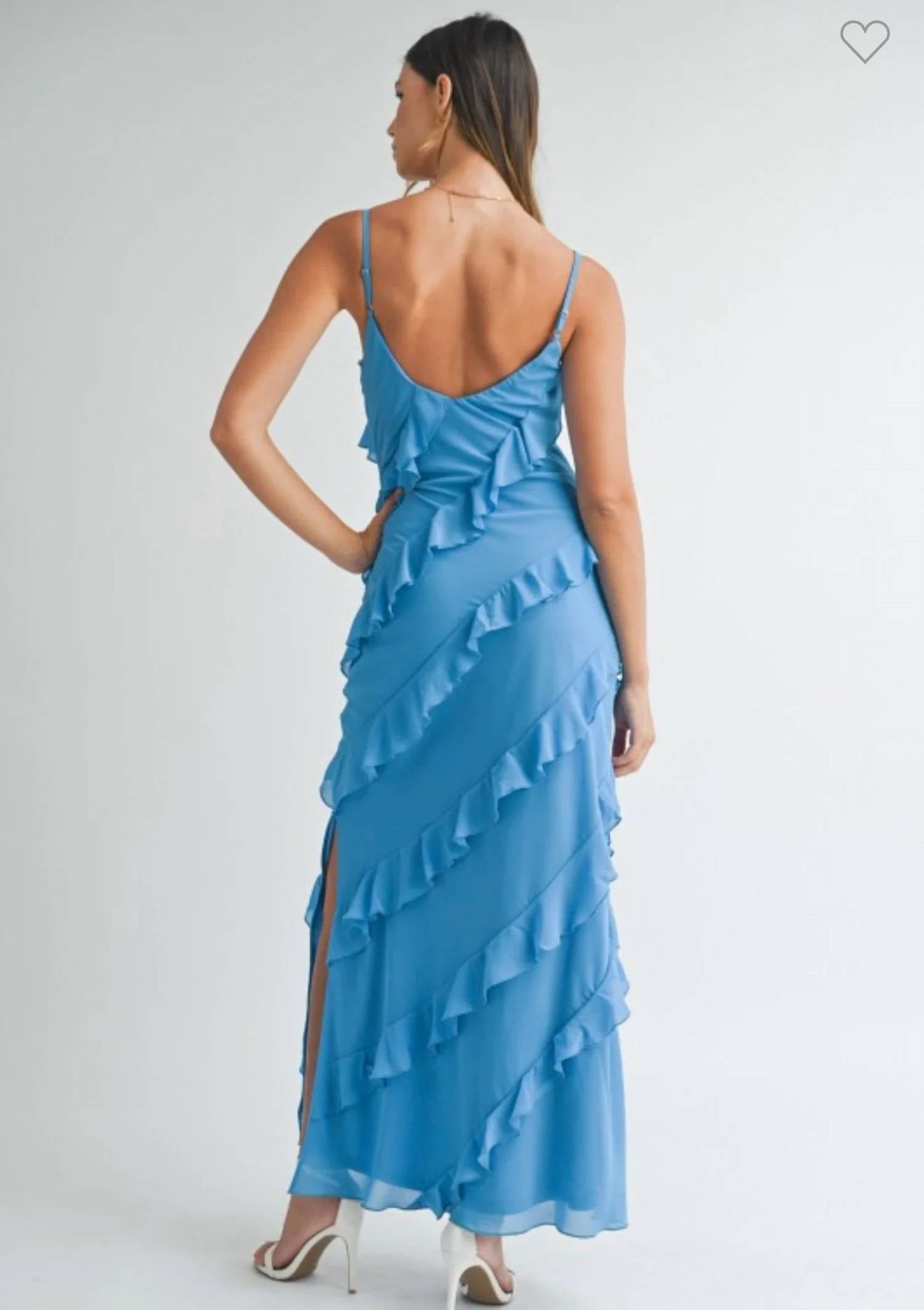 Mable - The Blue Horizon Maxi Dress
