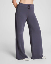 Spanx - Airessentials Wide Leg Pant