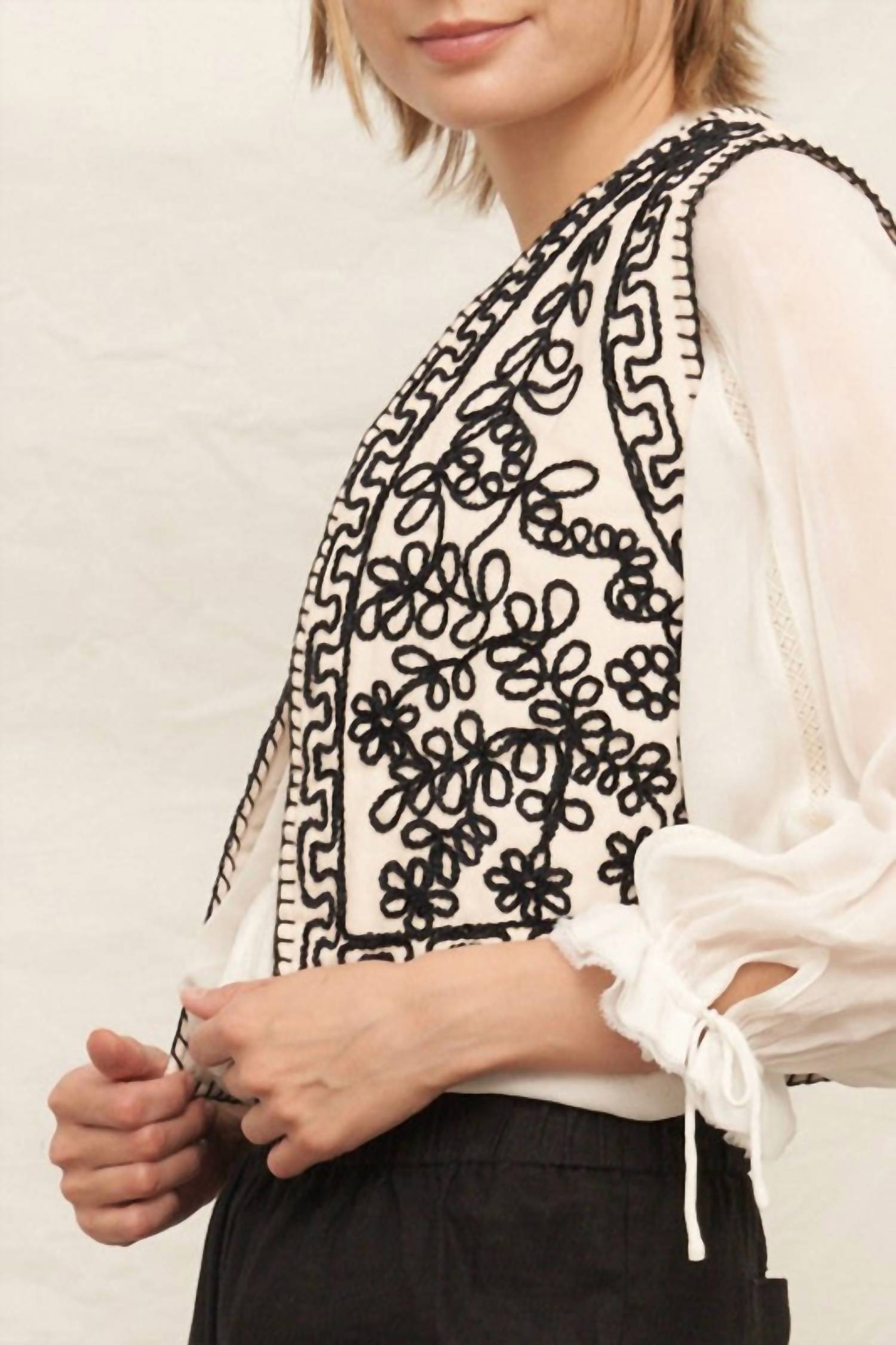 En Creme - "courage" Vest