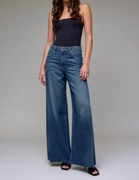 HIDDEN Nori High Rise Super Wide Leg Jeans in medium vintage 1 - women's jeans - detail view