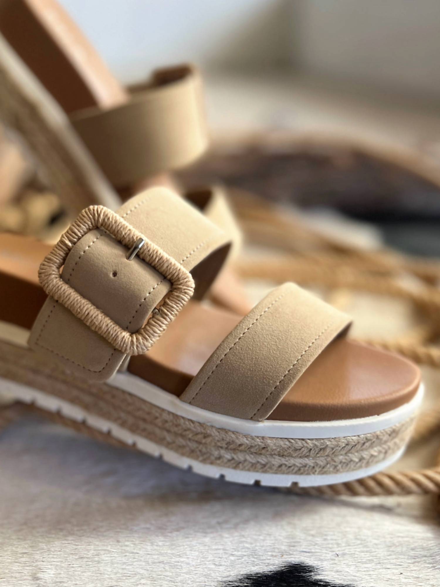 Mia - Suede Raffia Platform Sandals