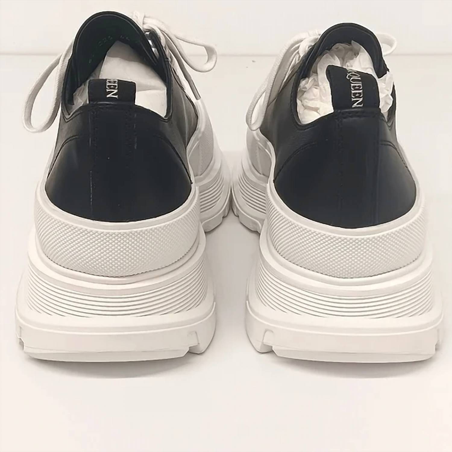 Alexander Mcqueen - Men's Tread Slick Low Top Sneakers
