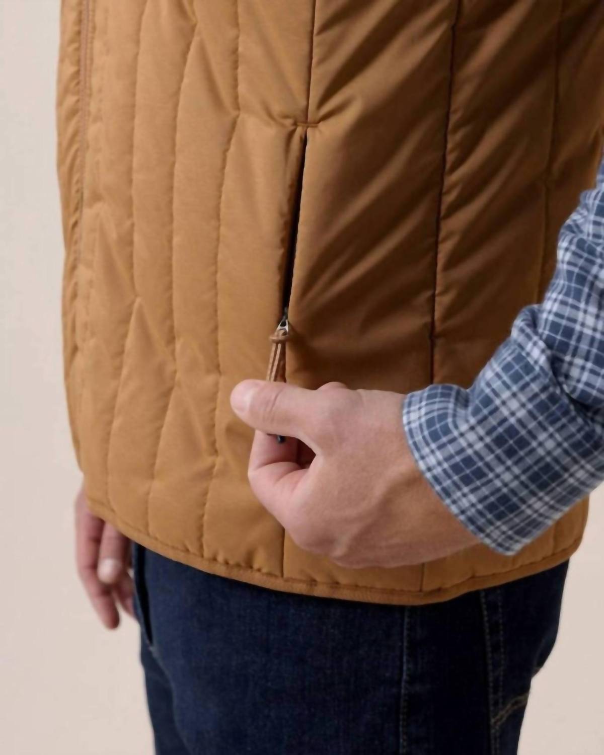 SOUTHERN TIDE Whitemarsh Packable Quilted Vest in hazelnut khaki - men's jacket - view 6