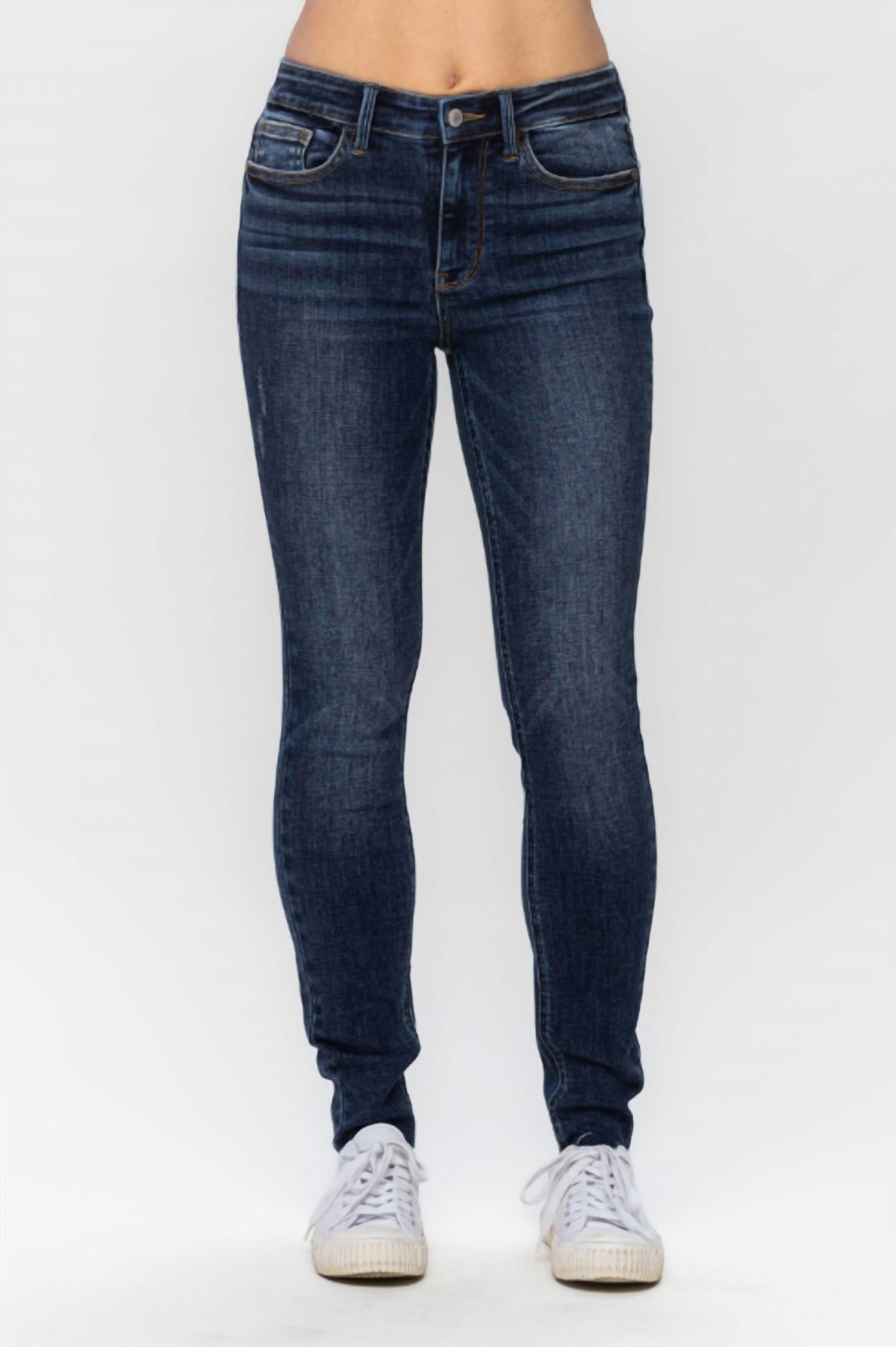 Judy Blue - Mid Rise Vintage Raw Hem Skinny Jeans