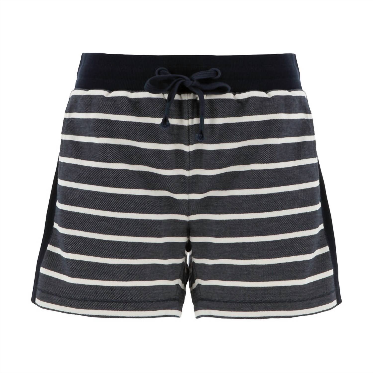 Aventura - Savita Short