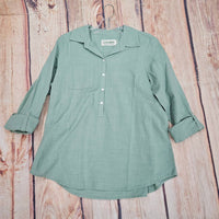 Aventura Women's Laken Top in granite green - women's blouse - detail view