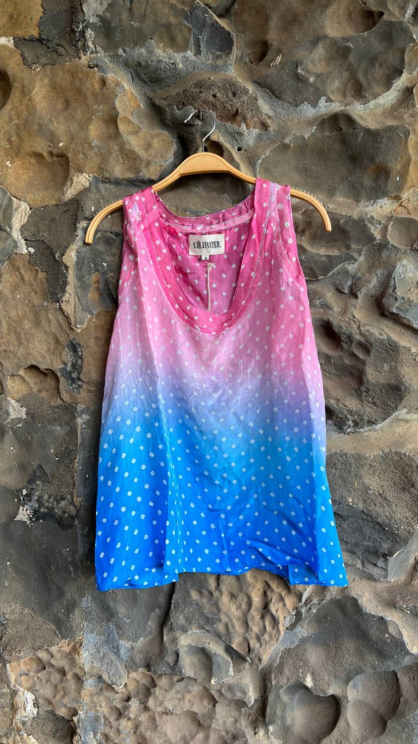 V De Vinster - Women's Bandani Silk Blouse