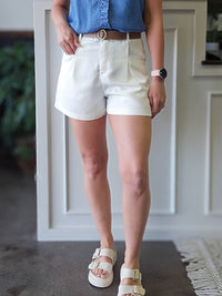 GILLI Deanna Shorts in white - women's shorts - view 5