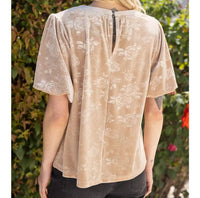 Voy - Textured Puff Sleeve Velvet Top