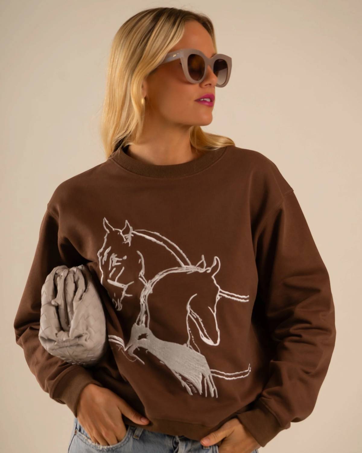 Care Tucker - 90’s Baggy Embroidered Sweatshirt