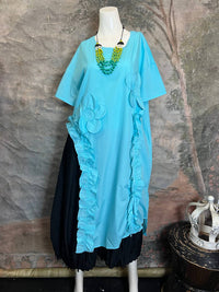 Vanite Couture - Women's Floral Applica Tunic With Slit
