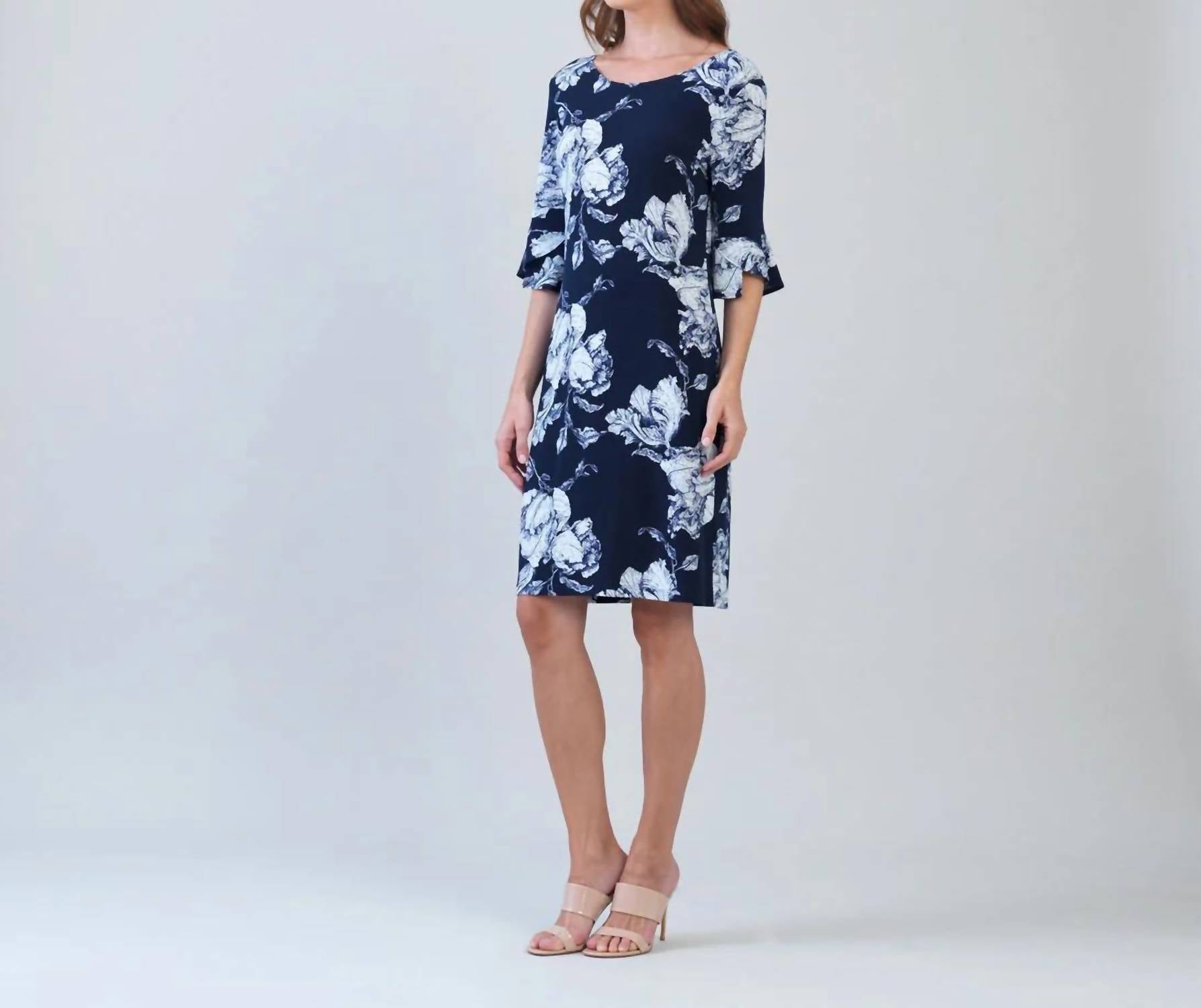 Clara Sunwoo - Tulip Cuff Back Tie Dress