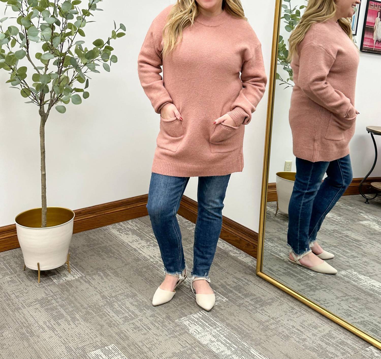 Listicle - Pocket Tunic Sweater