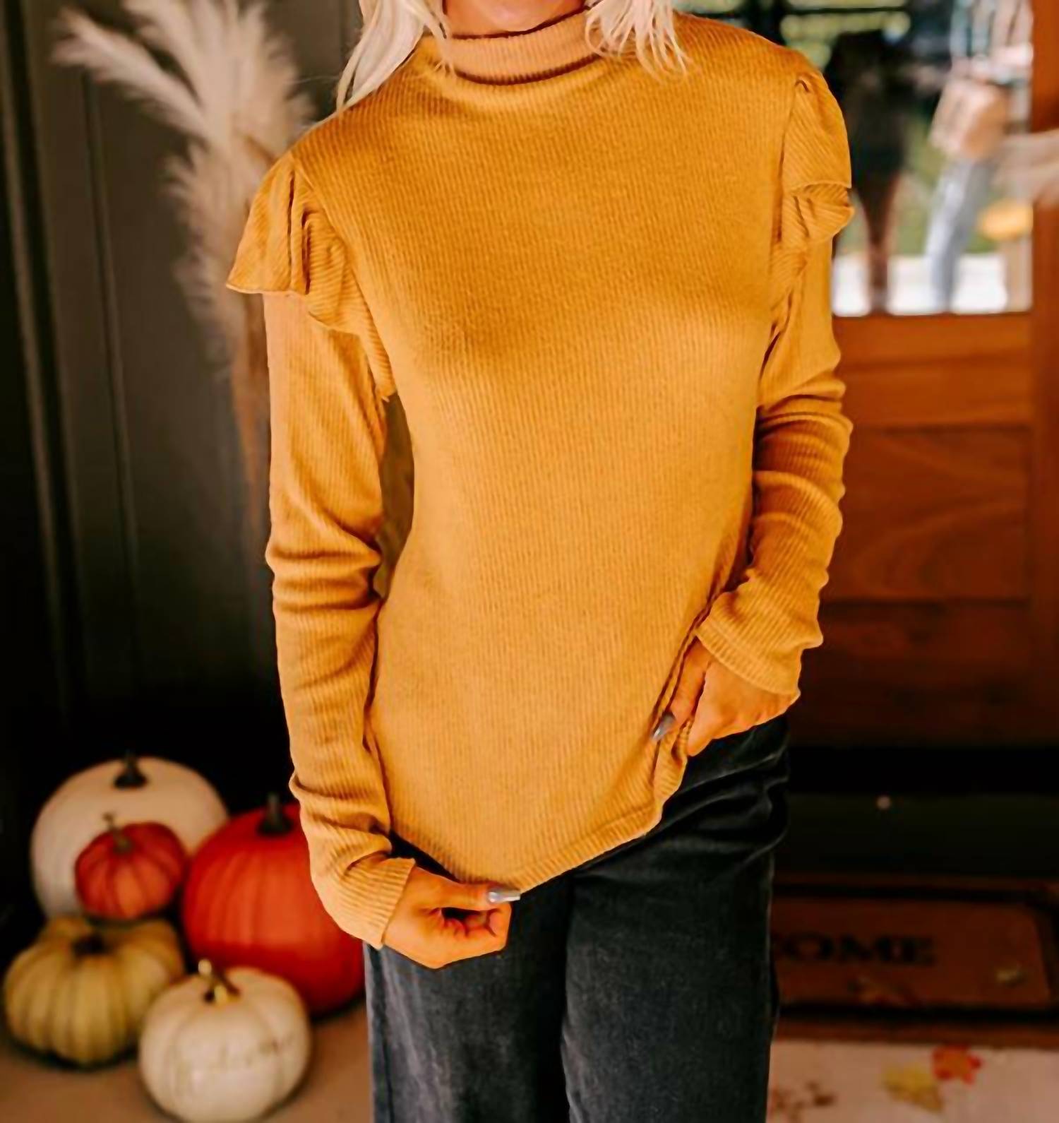 Entro - Fashionably Late Ruffle Top
