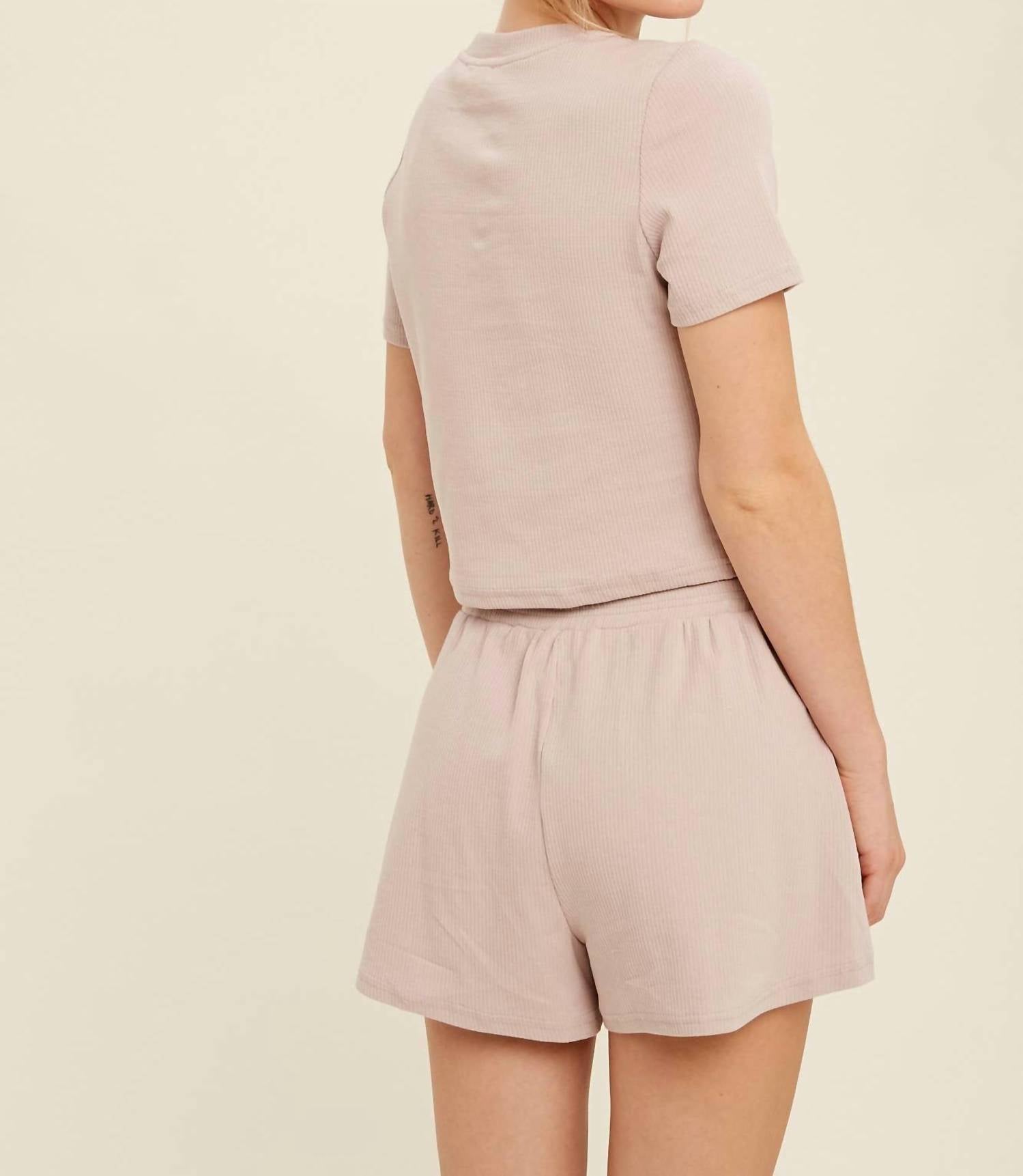Listicle - Ribbed T-Shirt and Shorts Lounge Set