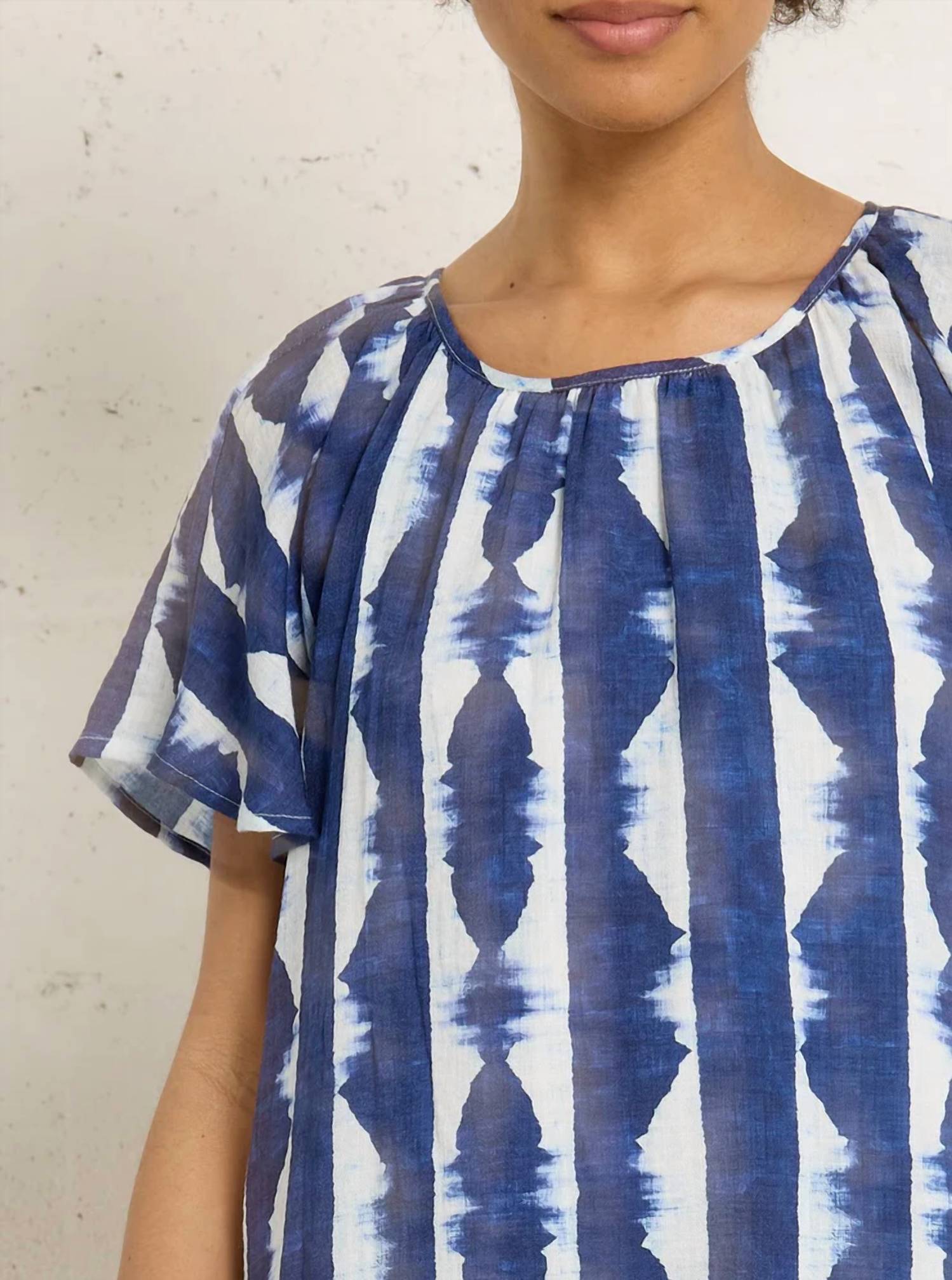 The Korner - Short-sleeve Swing Dress