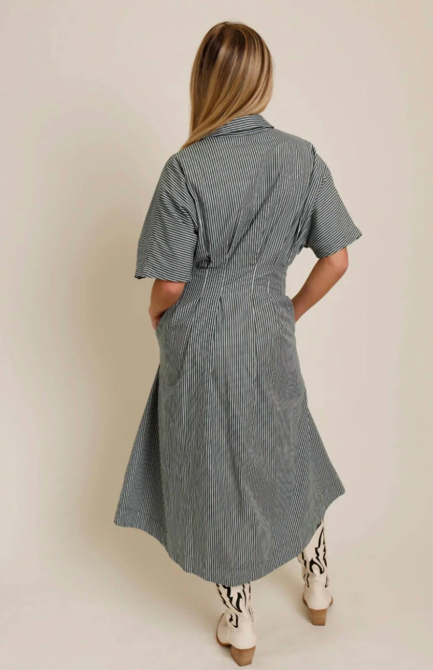 Aureum - Pleated Stripe Midi Dress