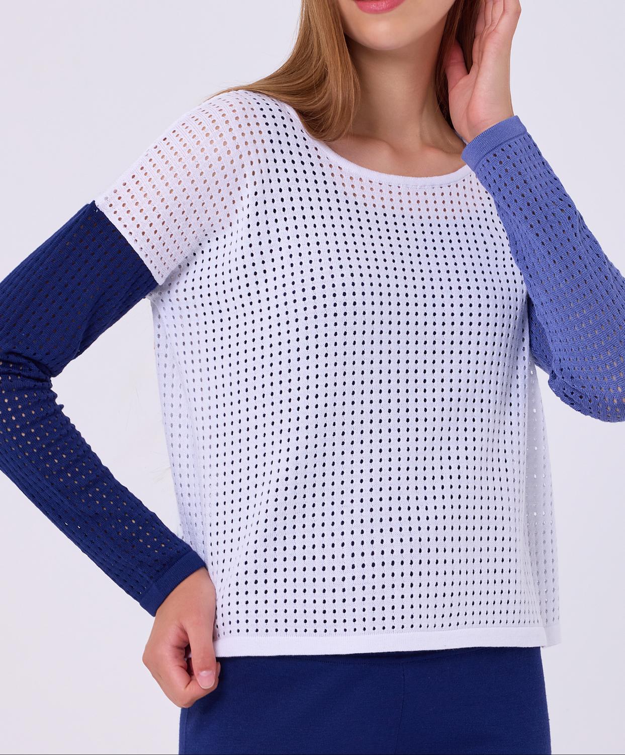 French Kyss - Crew Neck Flower Crochet Top