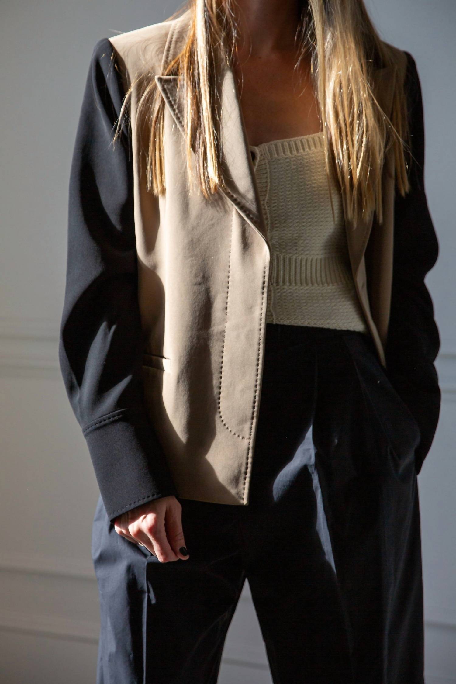 Ciao Lucia - Iren Knit Top