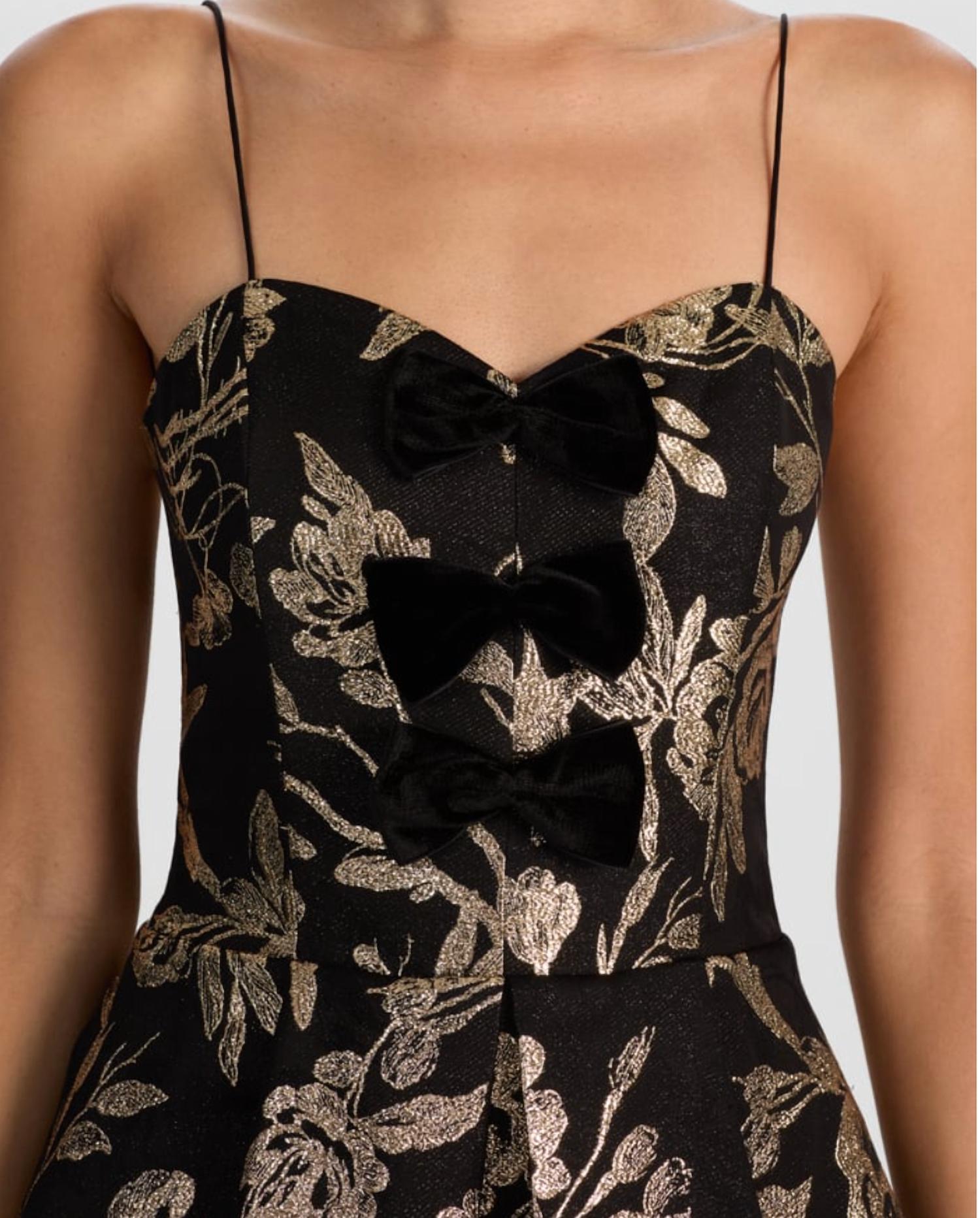 Alice + Olivia - Daniela Structured Mini Dress