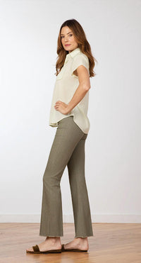 Avenue Montaigne Leo Denim Jeans in army green - women's jeans - alternate view