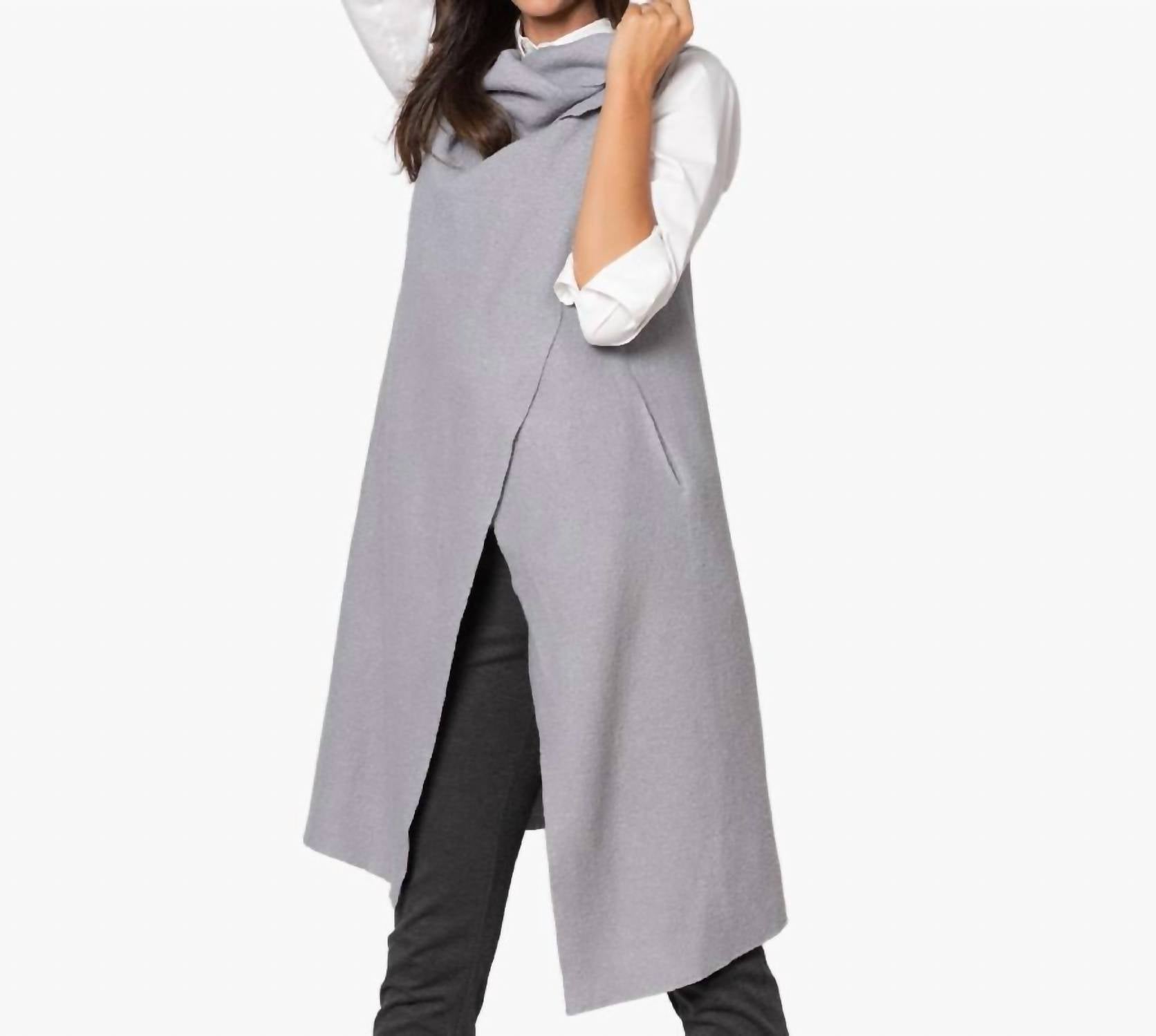 Stella Carakasi - Take Note Vest