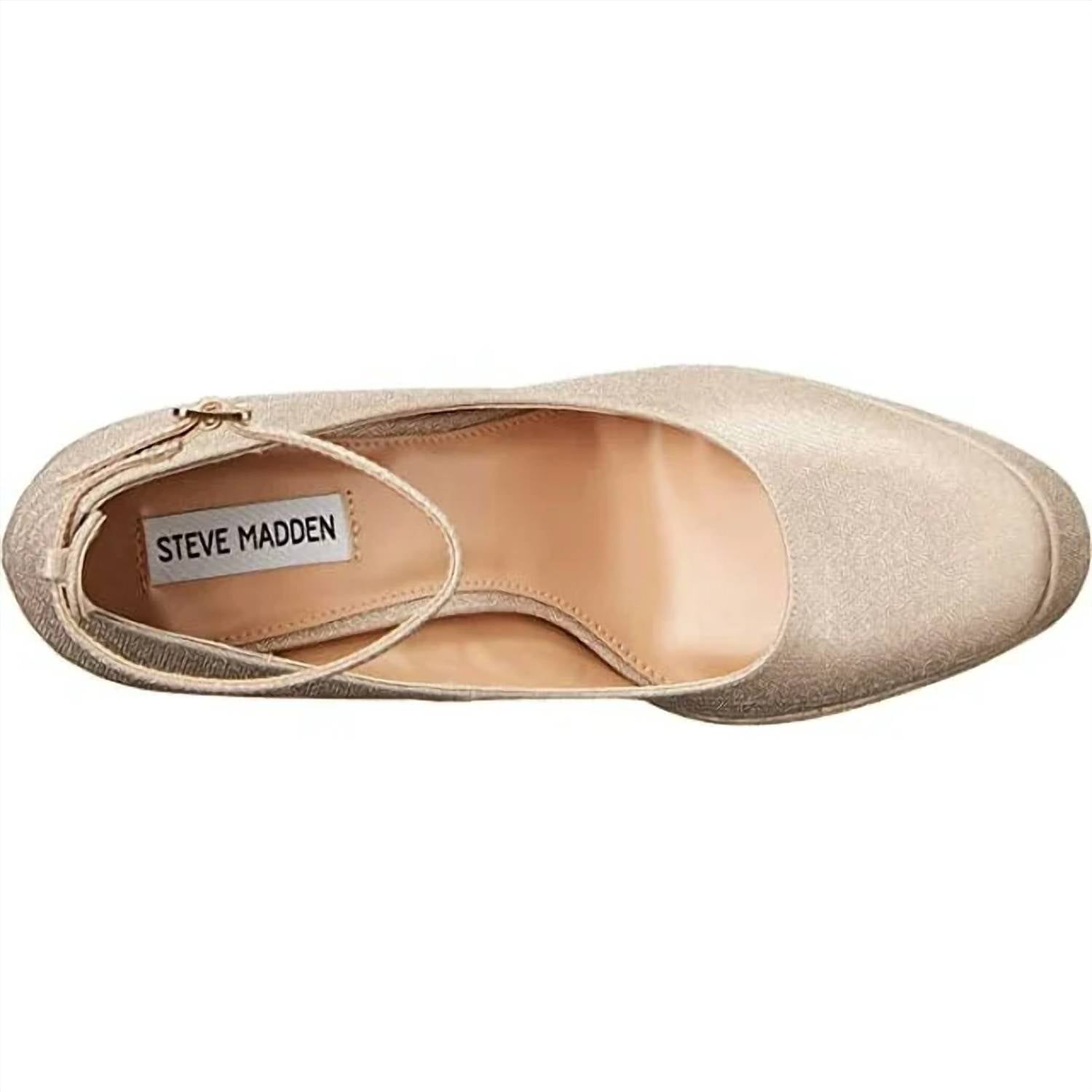 Steve Madden - SKYRISE PUMPS