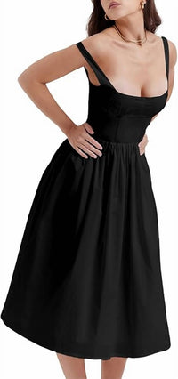 Sweetkama - Square Neck Ruched Bust Midi Dress