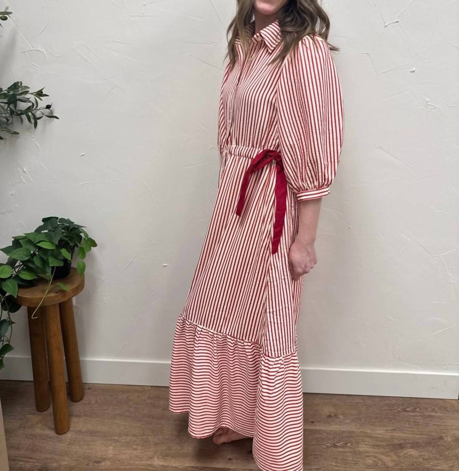 Polagram - Striped Contrast Side Ribbon Midi Dress