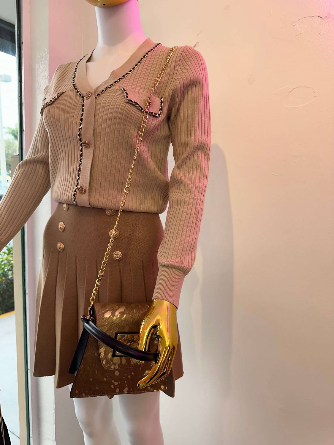 Belle D'Amour - Women's Chain Buttons Ribbed Cardigan