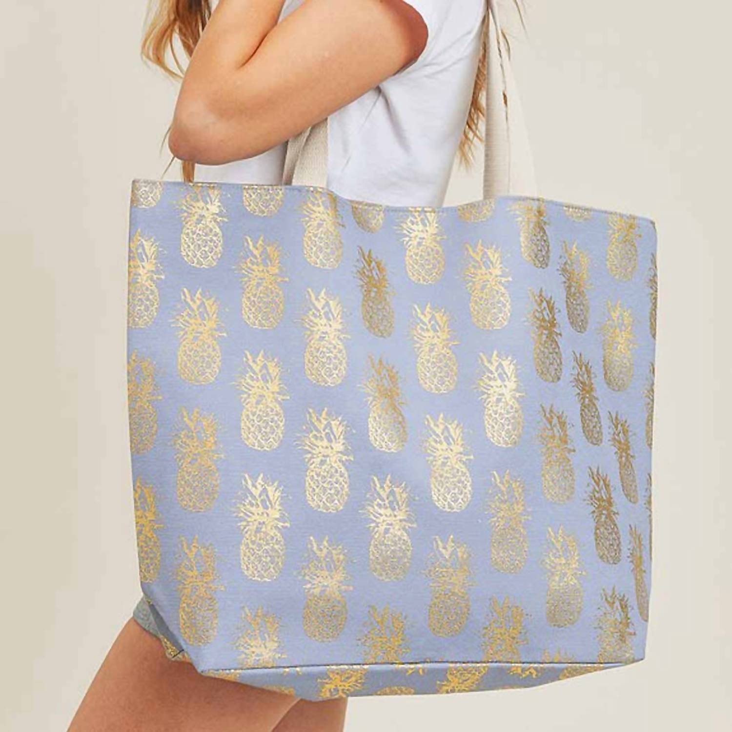 3Am By H&D Accessories - Women's Foil Pineapple Beach Tote Bag