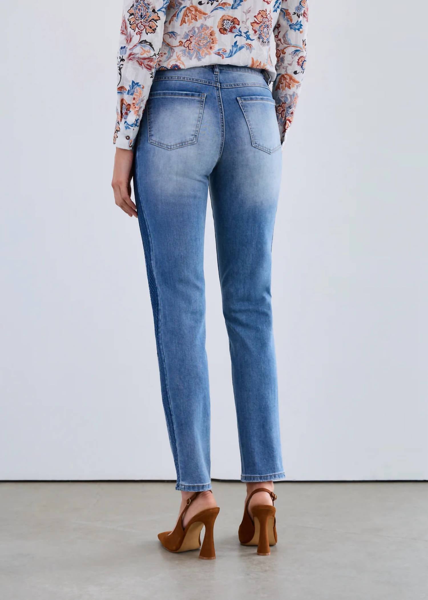 FDJ Olivia Pencil Leg Jean in medium wash - women's jeans - detail view