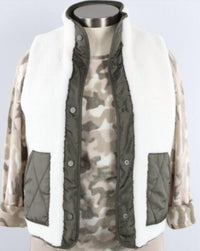 Charlie B - Women's Reversible Puffer Vest