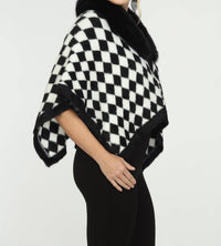 Oolala - Boho Chic Check Fur Collar Cape