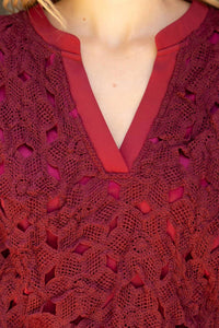 Voy - Elastic Band Detailed Floral Crochet Top