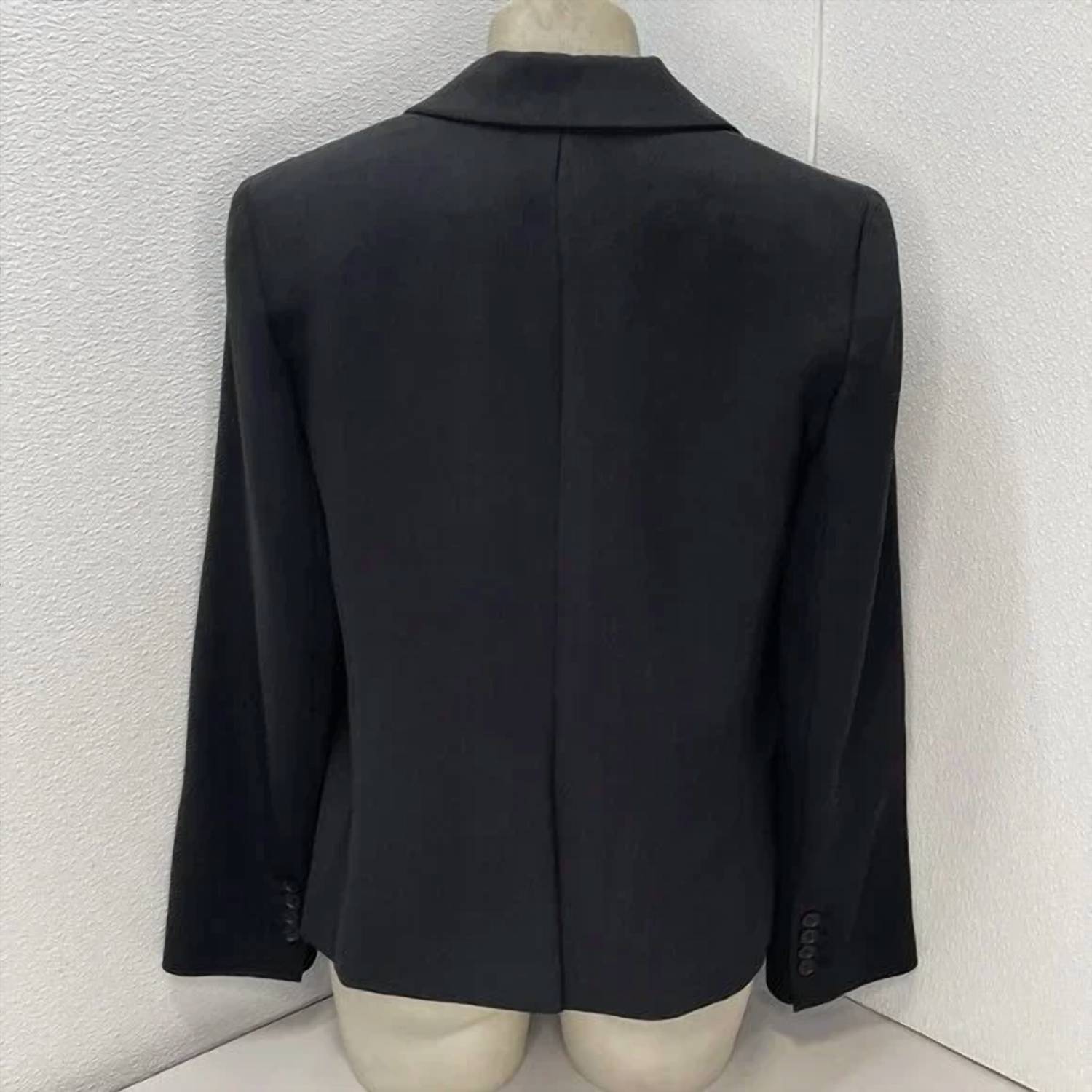 Argent - Women's Schoolboy Textured Crepe Blazer