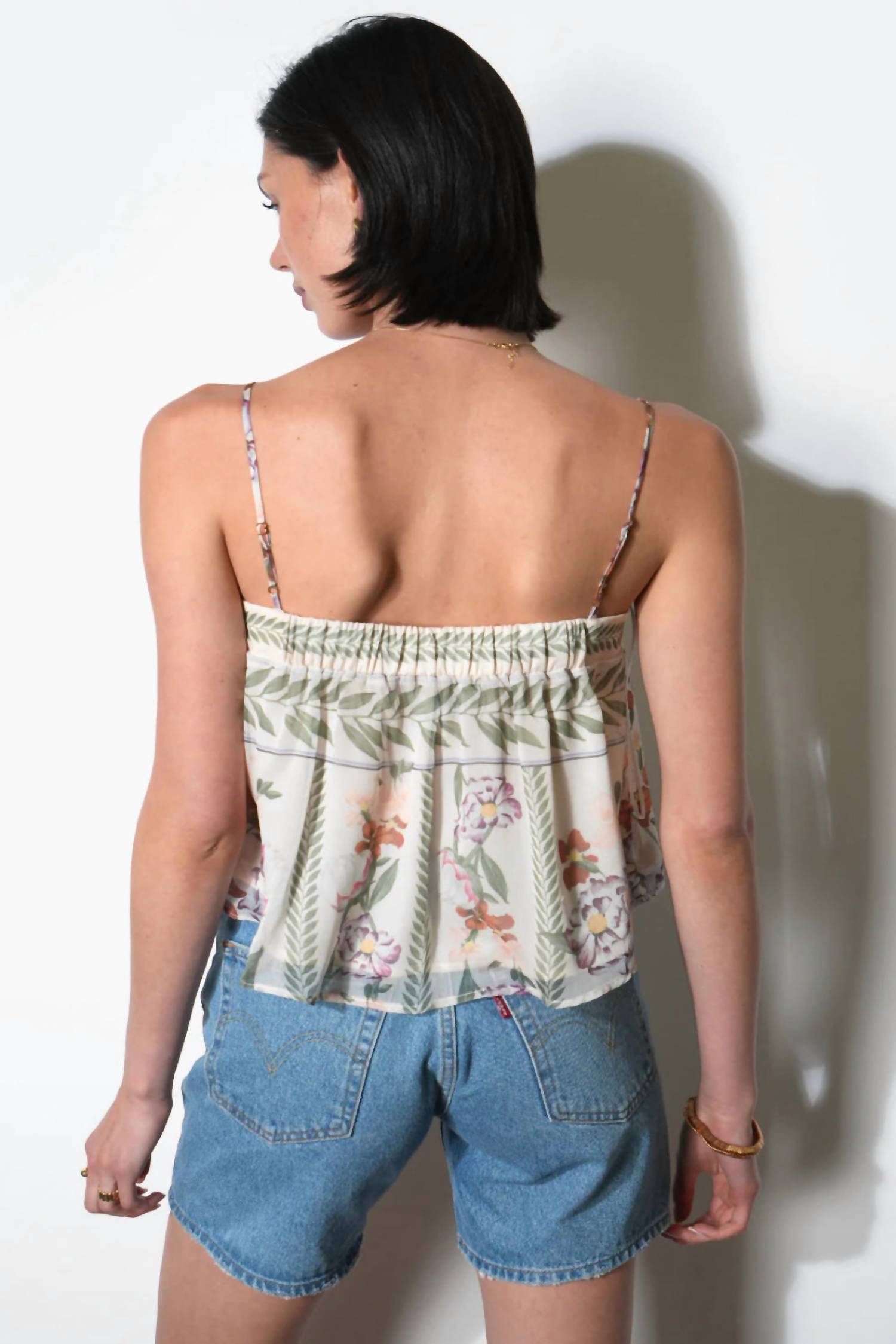 Greylin - TIE FRONT SLEEVELESS TOP