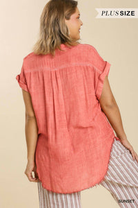 Umgee - Fade Wash Button Front Top - Plus