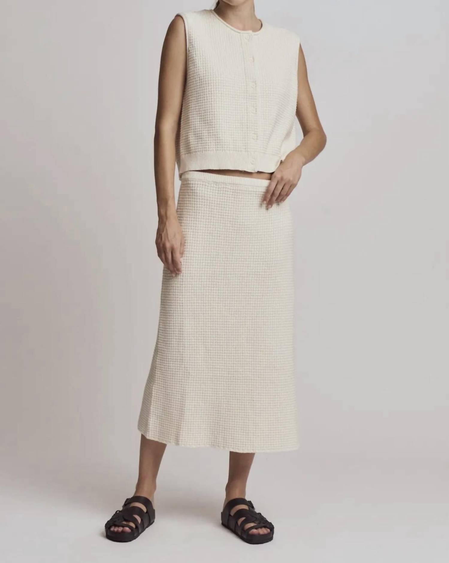 Grade & Gather - Texture Knit Buttoned Vest