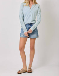 Mystree - Crochet Spot Henley Tee