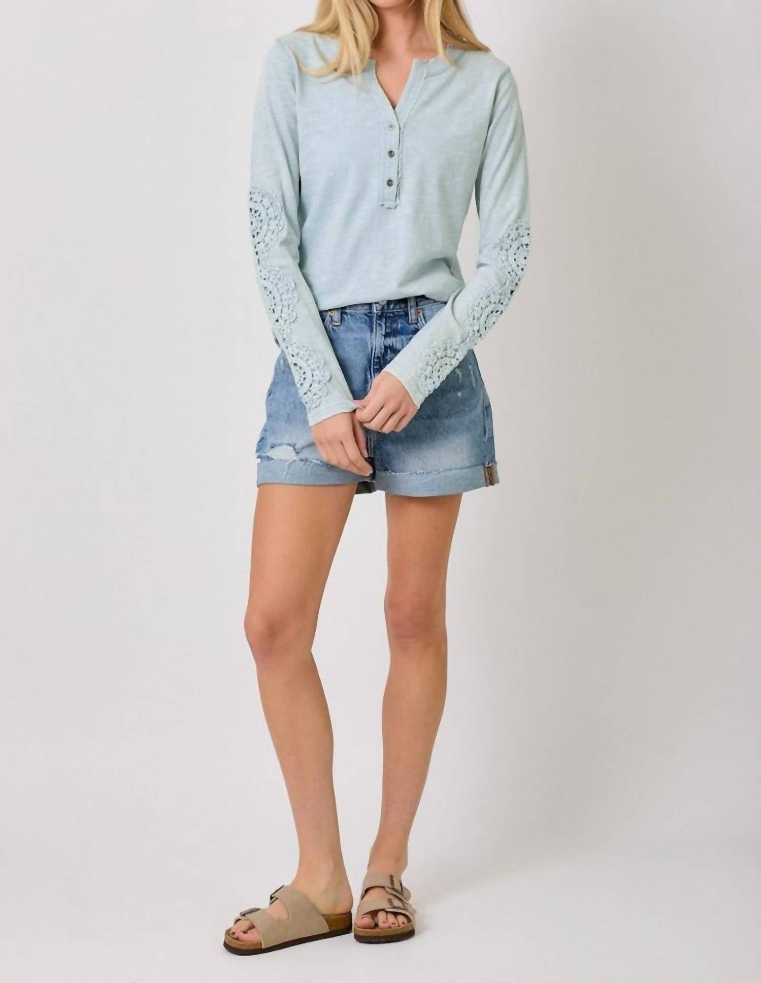 Mystree - Crochet Spot Henley Tee