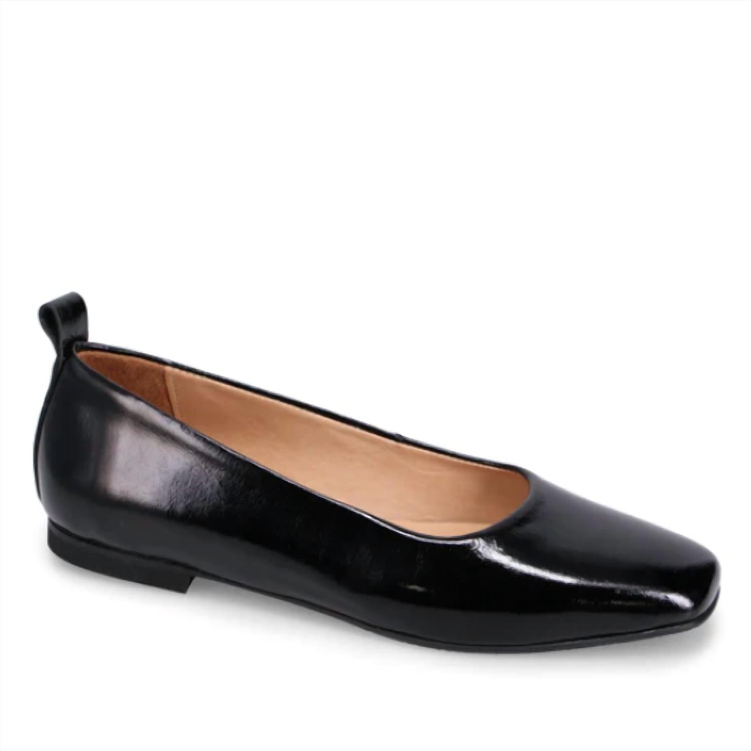 Bueno - Women's Elizabeth Flat