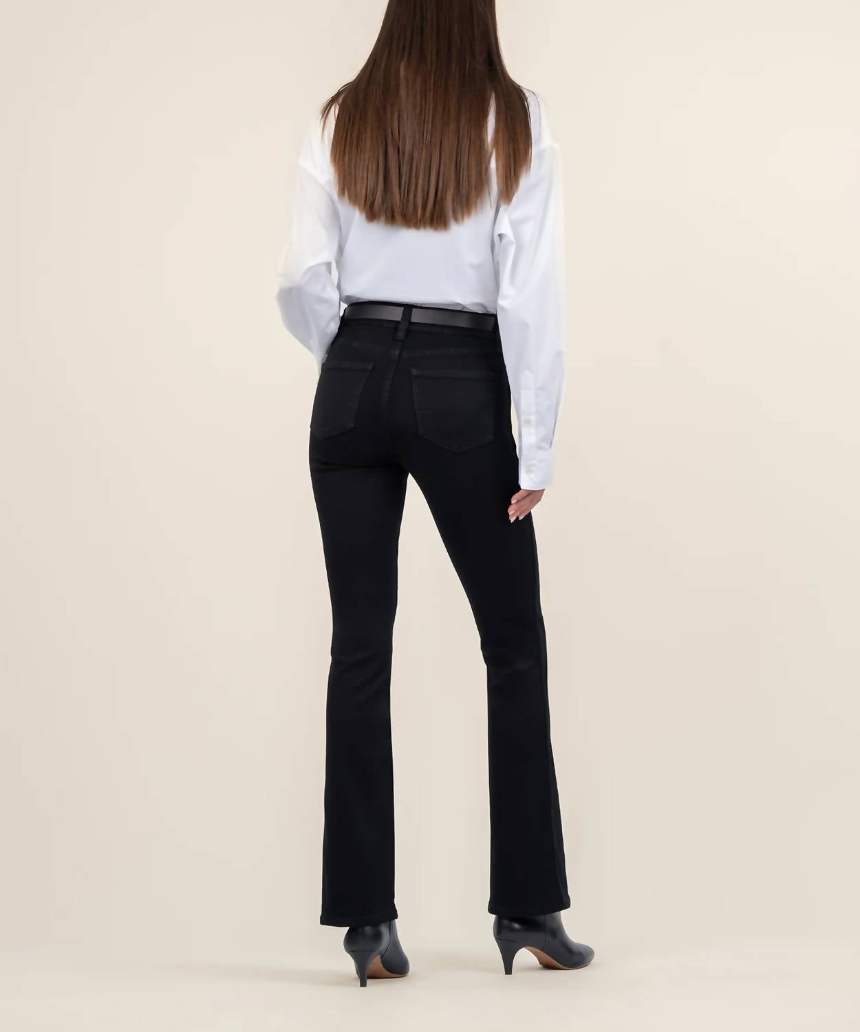 KUT FROM THE KLOTH Natalie High Rise Bootcut Jeans in black - women's jeans - detail view