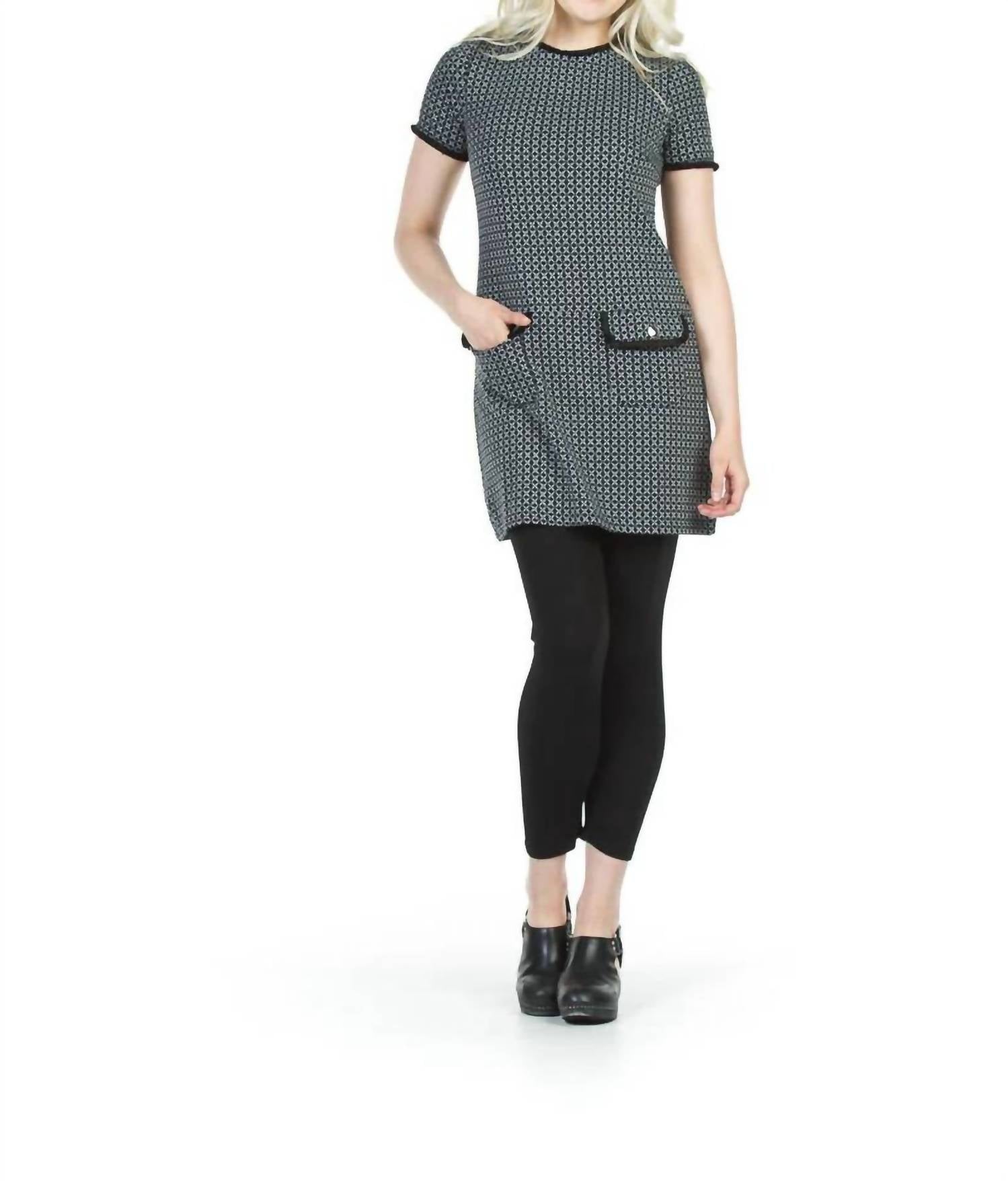 Papillon - Textured Sweater Dress With Pockets