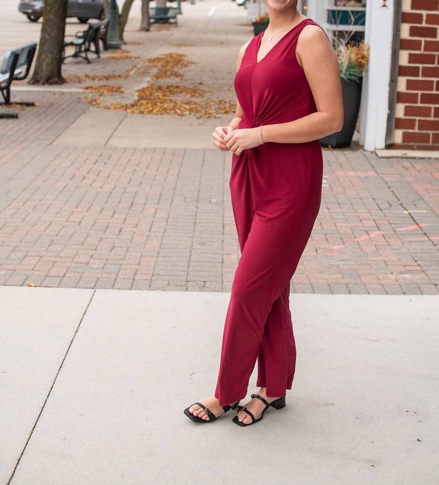 Gilli - Women's V Neck Twist Jumpsuit