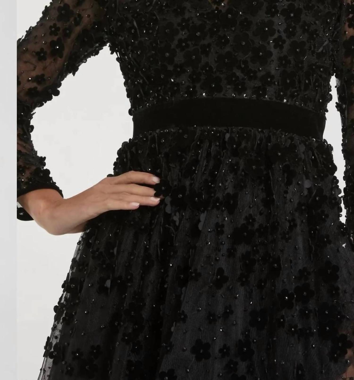 Mac Duggal - Embellished Long Sleeve Velvet Trim A-Line Midi Dress
